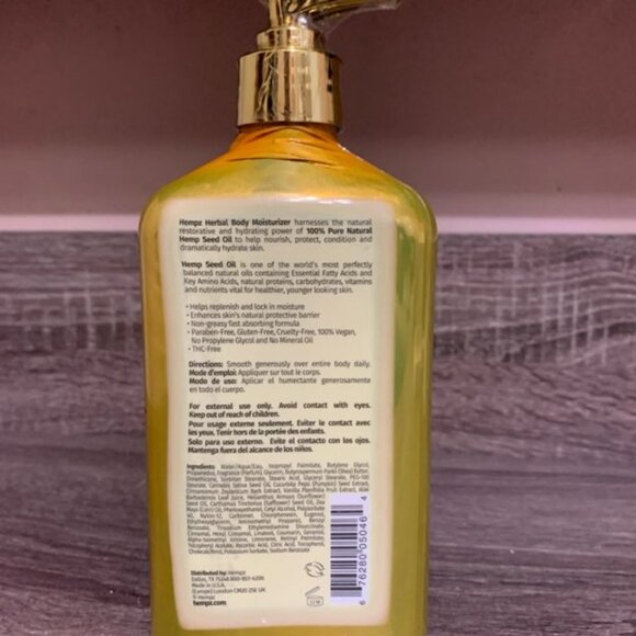 Hempz Herbal Body Moisturizer, Pumpkin Spice & Vanilla Chai Limited Edition - Picture 3 of 4